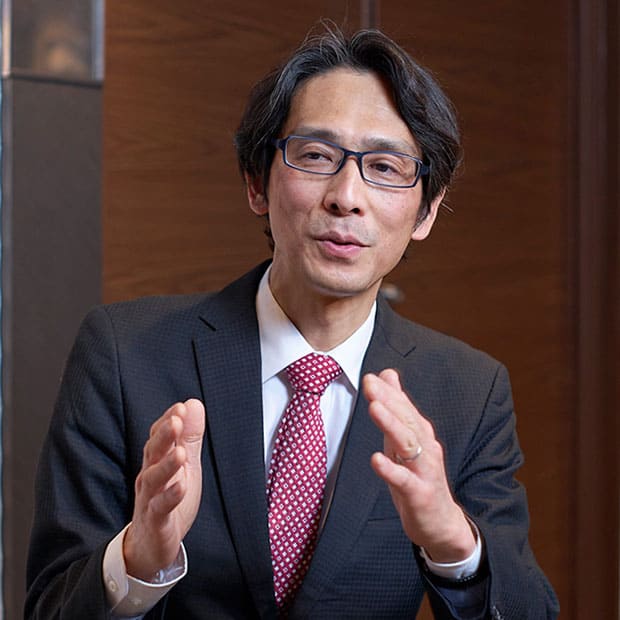 山田氏