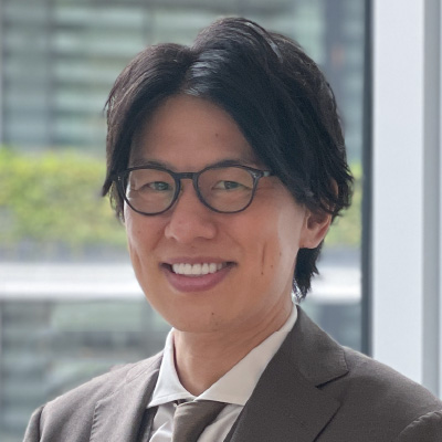 岩田 圭弘氏