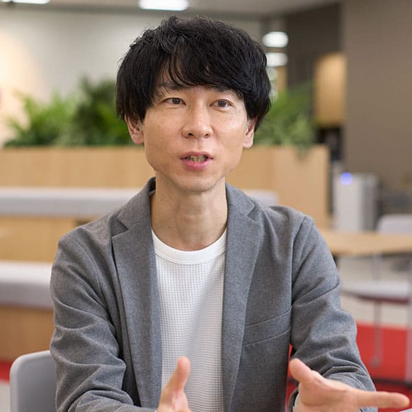 稲毛 氏