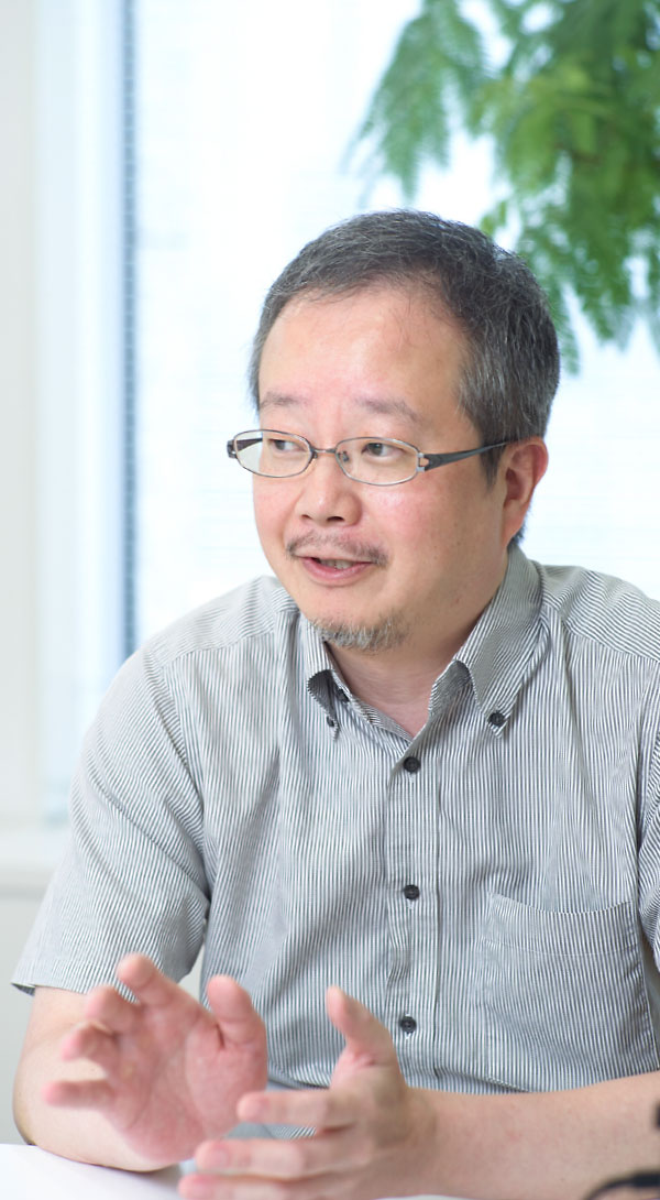 田中 氏