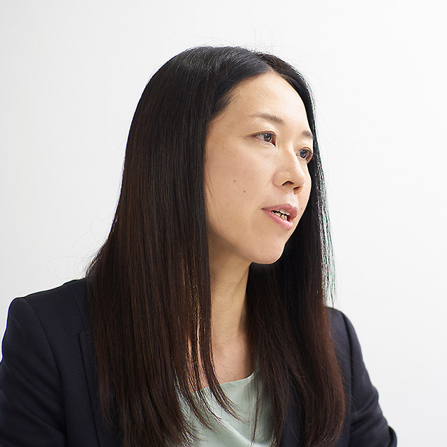 畑山 氏