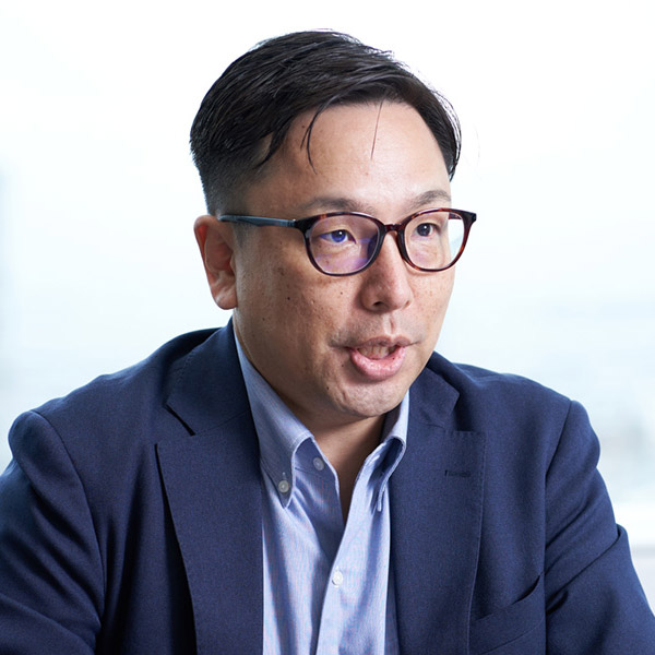 北村 氏