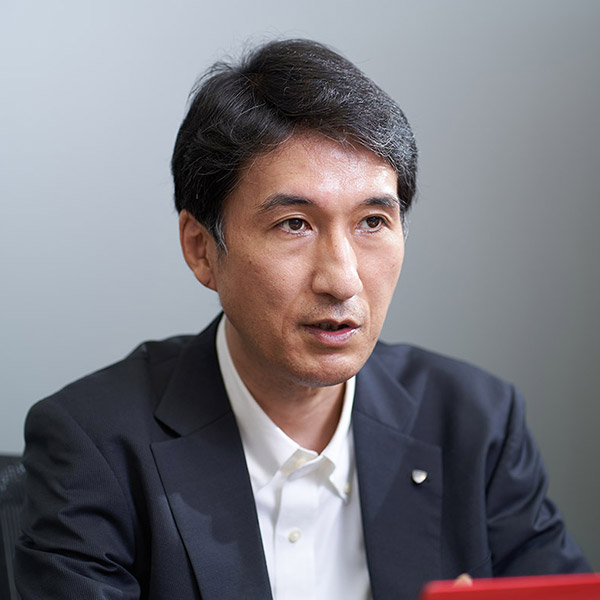 吉留 氏