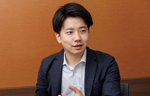濱口 諒平氏