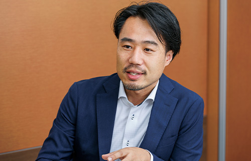 中島 達彦氏