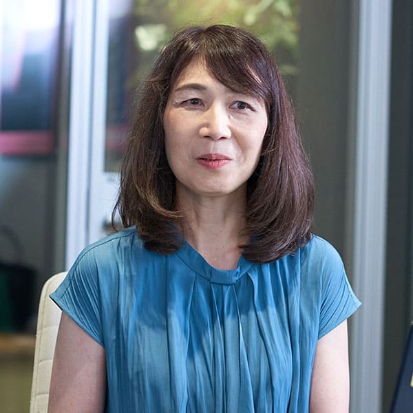 阪東氏