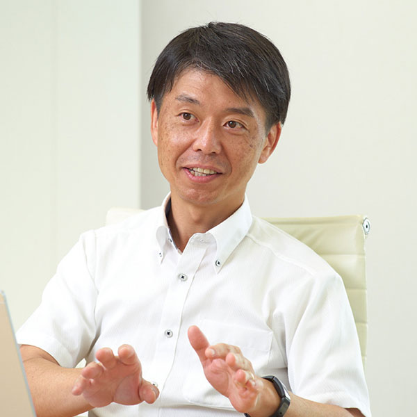 溝部氏