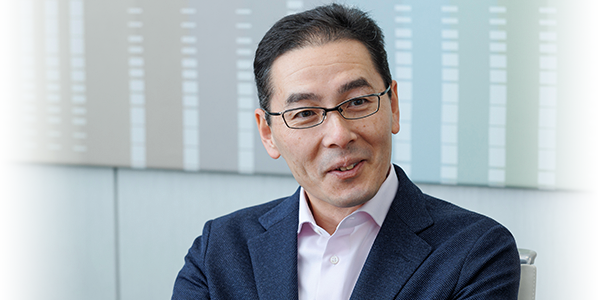 鈴木 隆行氏