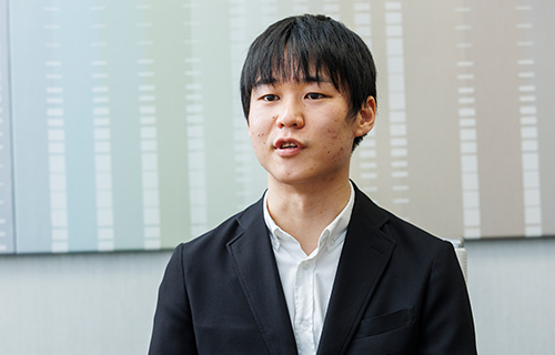 森川 拓氏