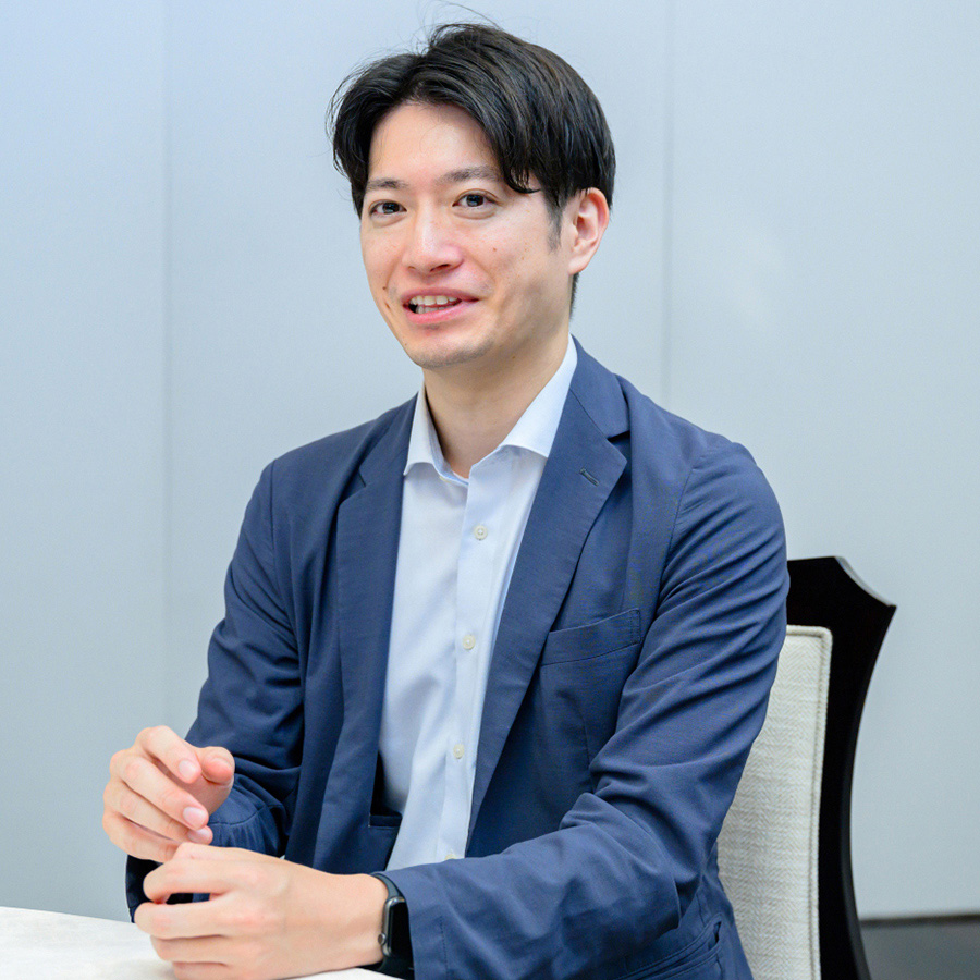 藤井 涼平 氏