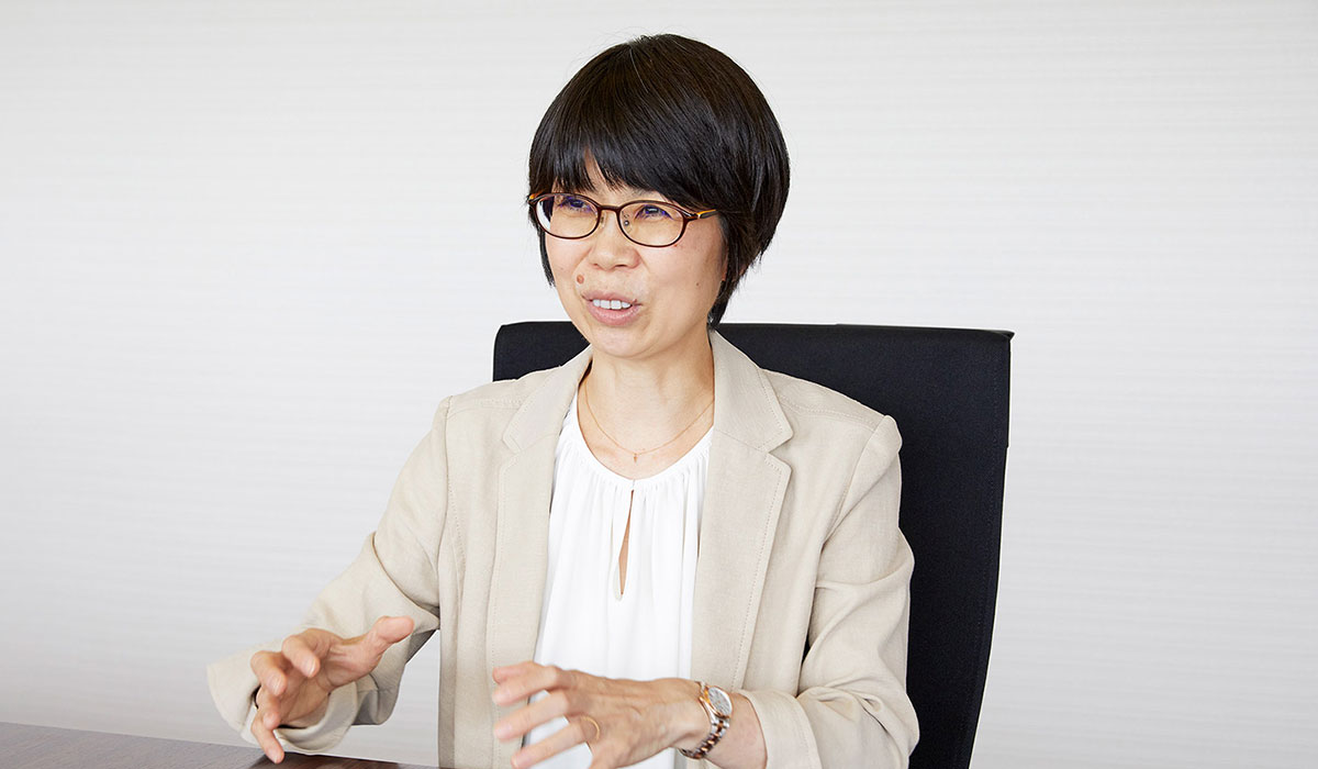 山本氏