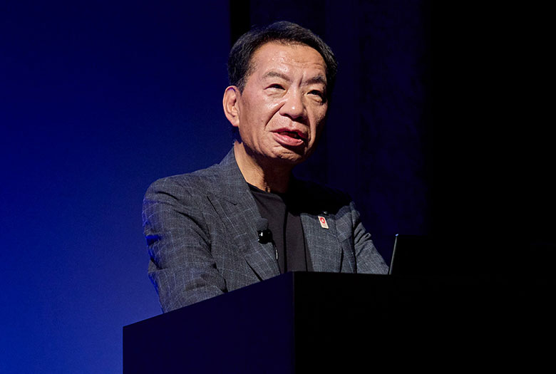 鶴見氏