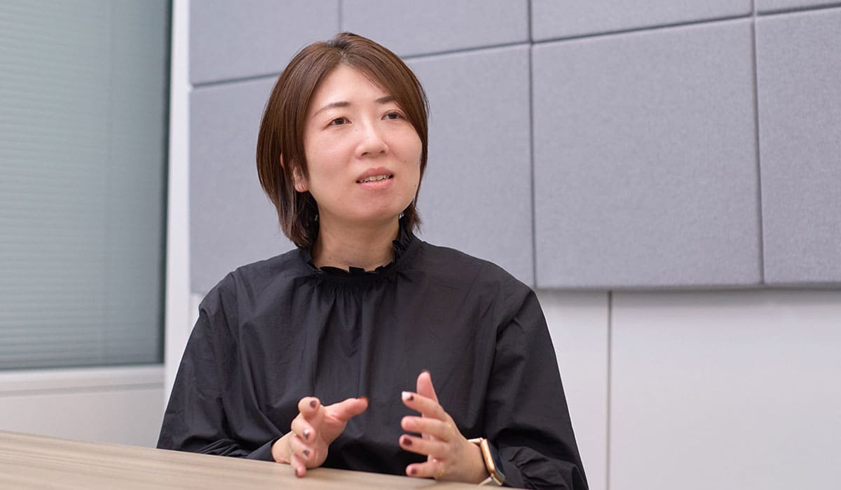 野本氏