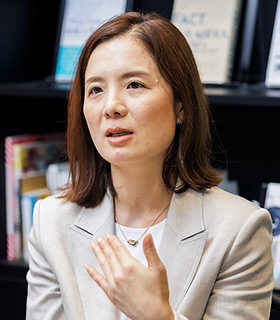株式会社 三菱UFJ銀行 デジタル戦略統括部 人材・統括グループ 人材マネジメントチーム 次長（特命） 瀧本 茜氏