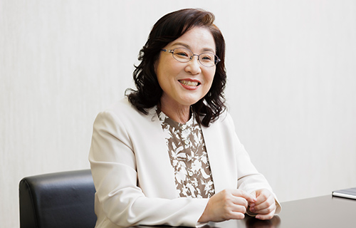 ルゾンカ 典子氏