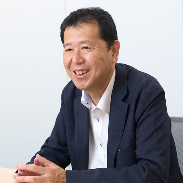 中田 氏