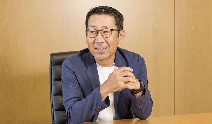 黒田氏