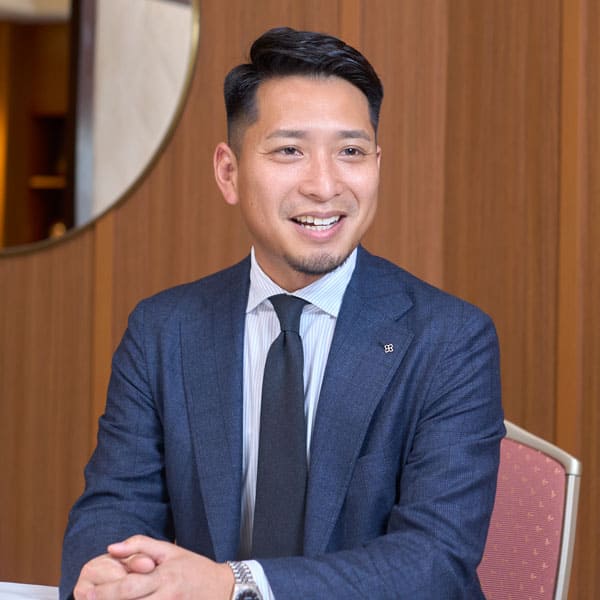 坪田氏
