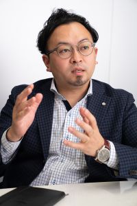 写真:川村 怜 氏