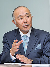 「資本の再分配ができるルールを作っていくことが重要で、総合的な生活支援があり、エネルギーや食などを地産地消で賄っていくような解決策が、一つあると思います。」(柏木氏)
