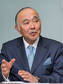 「分散型システムを国際インフラとして展開し、日本の成長戦略につなげていくことで、地域活性化、経済成長、国際標準化を達成する。そんな時代に突入しています」(柏木氏)