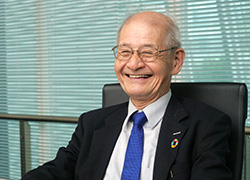 吉野 彰（よしの・あきら）氏
