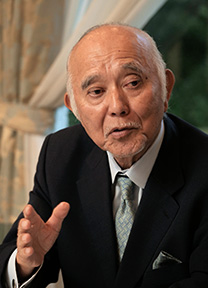 柏木孝夫氏