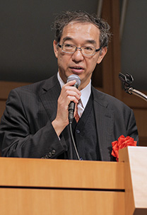 経済産業省資源エネルギー庁審議官の後藤収氏は、来賓挨拶で、「“期待の星”の一つであるコージェネに対しては、規制緩和、税制優遇措置、補助金などの政策で普及拡大を進める」と力強く語った