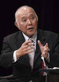 柏木 孝夫(かしわぎ・たかお)