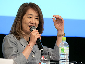 吉田 康子（よしだ・やすこ）氏