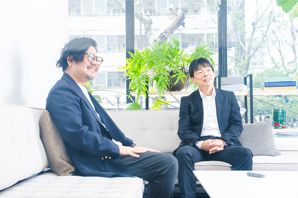 左より木次 謙氏、末成 武大氏