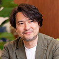 写真：佐藤央明