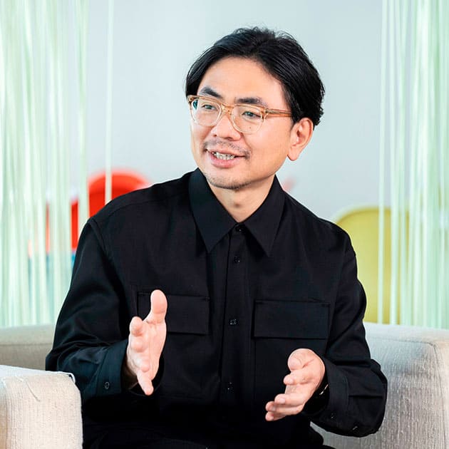 高野氏