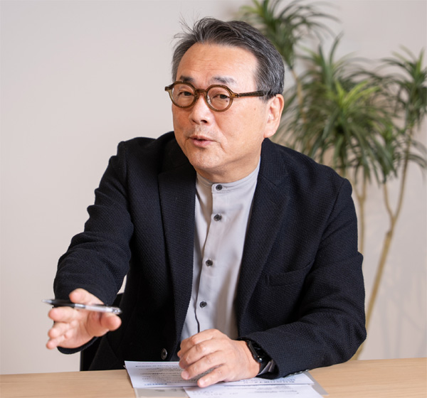 能勢剛