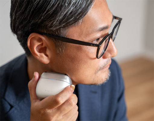 ラムダッシュ パームイン PRO6枚刃 METAL EDITION　なめらかな剃り心地