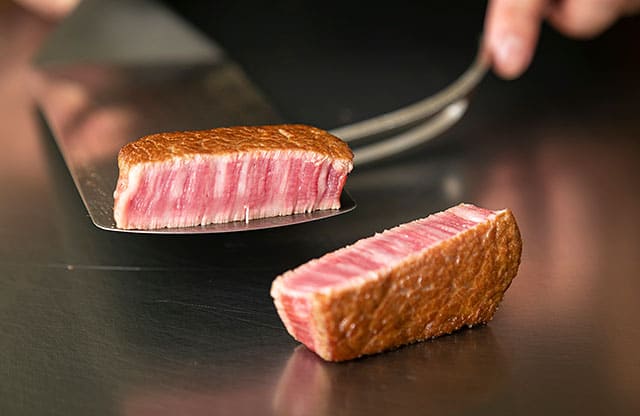 鉄板焼 大都会