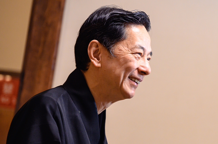 大倉 源次郎氏