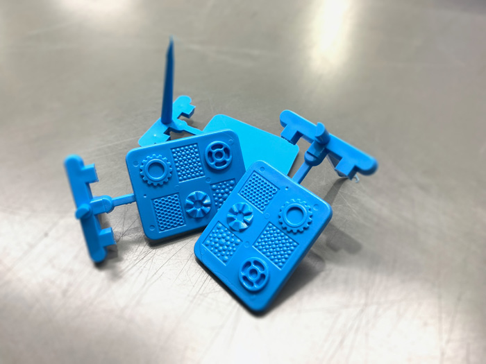 試作成形品