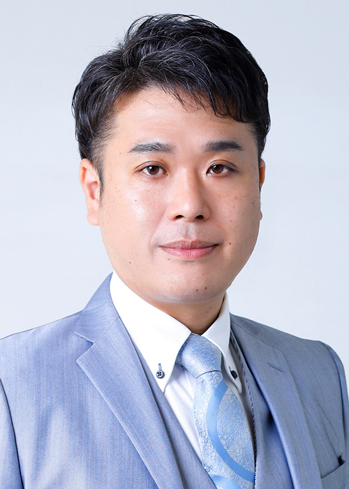 中山　聡史 氏