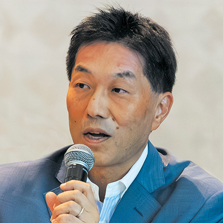 河西 敏章 氏