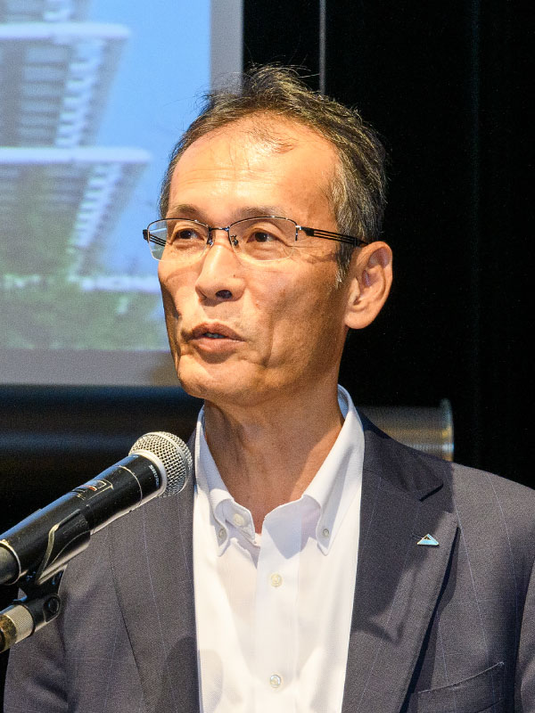 米田 裕二氏