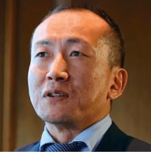 小林 泉 氏