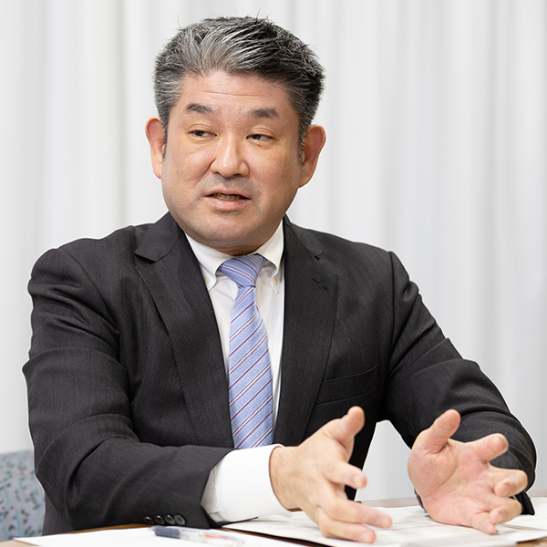 仲川 げん氏