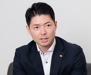 芹澤 崚 氏