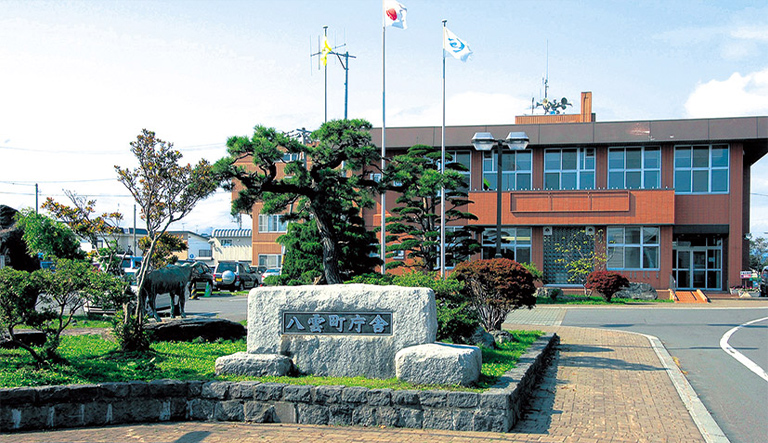 北海道八雲町庁舎様 外観