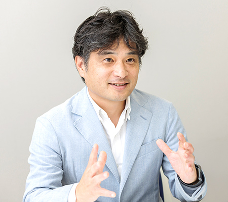 株式会社ひとまいる システムサービス部 部長 佐藤 慎一氏