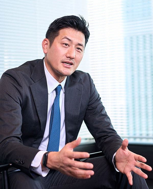 平井氏