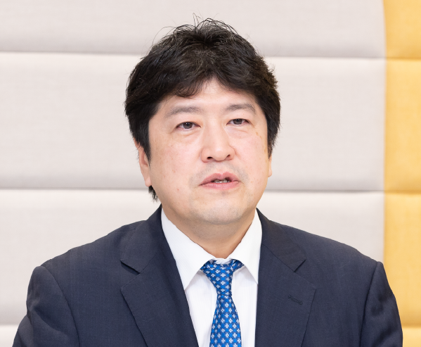 前田 康二郎氏