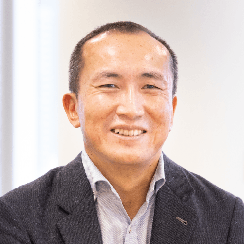 小林 泉氏