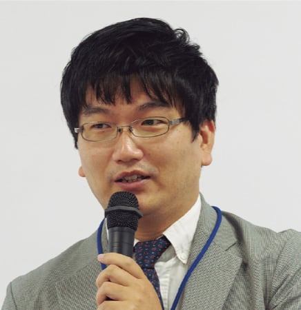 尾崎 拓郎氏
